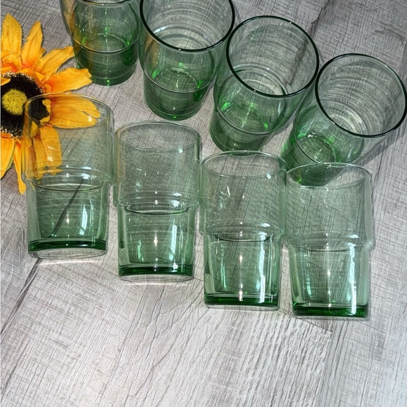 Green Glass Tumbler Set - Picture 1 of 4